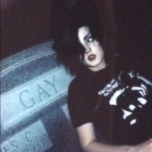 Meet your Posher, Isabelle